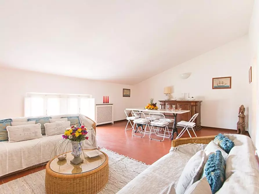 Immagine 3 di Mansarda in affitto  a Forte Dei Marmi