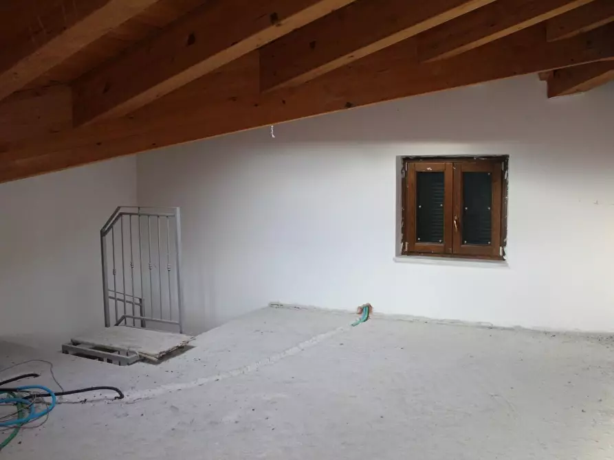 Immagine 4 di Villetta a schiera in vendita  a Carrara