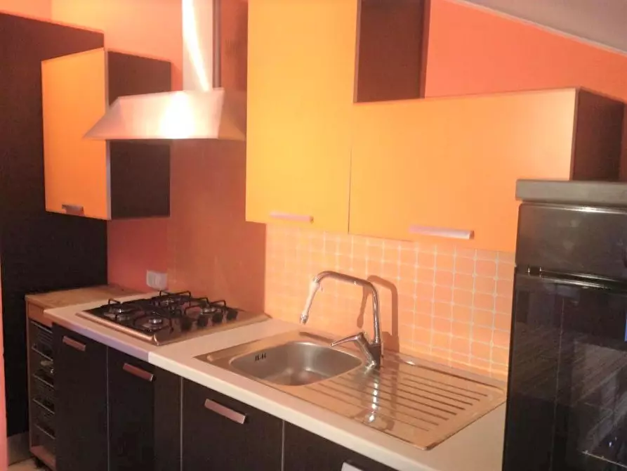 Immagine 16 di Mansarda in vendita  a Massa