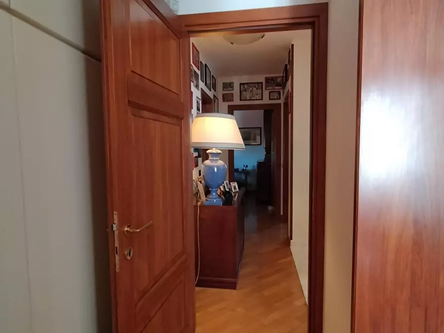 Immagine 12 di Casa bifamiliare in vendita  a Carrara