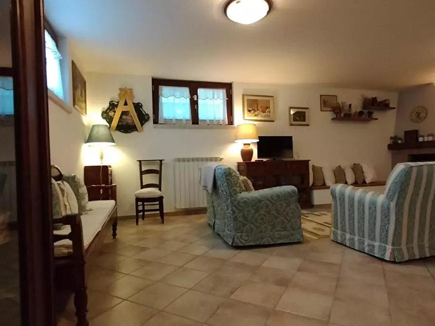 Immagine 25 di Casa bifamiliare in vendita  a Carrara