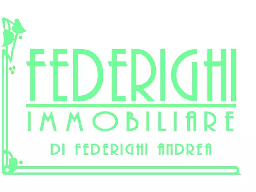 Immagine 15 di Locale commerciale in affitto  a Lucca