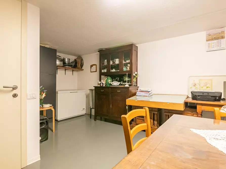 Immagine 37 di Villa in vendita  a Buti