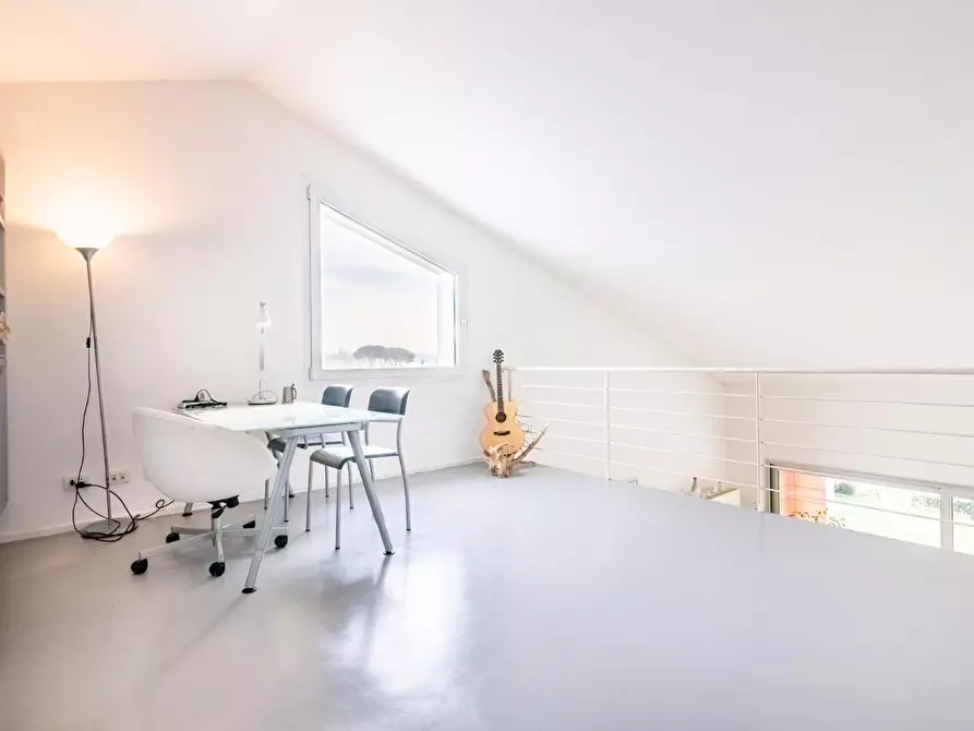 Immagine 21 di Villa in vendita  a Buti