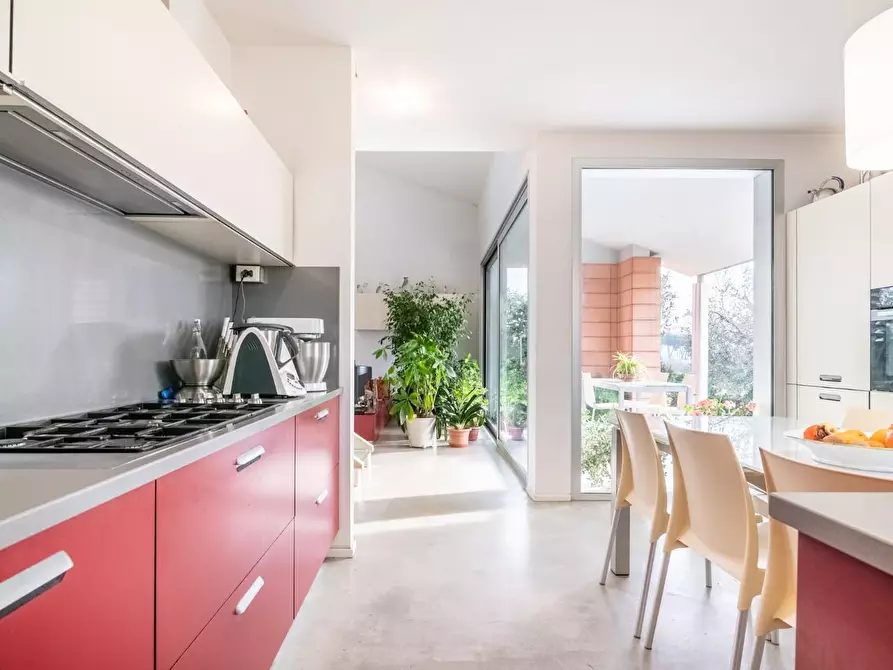 Immagine 13 di Villa in vendita  a Buti