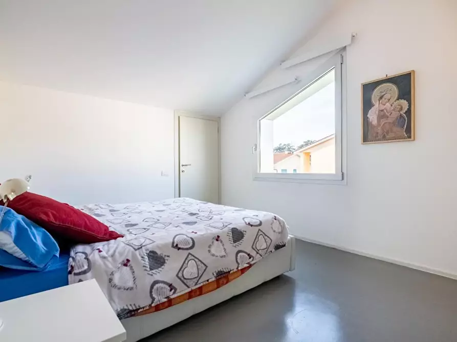 Immagine 25 di Villa in vendita  a Buti