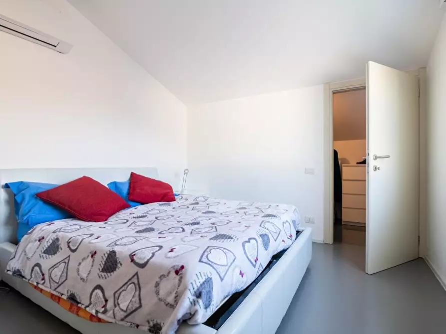 Immagine 26 di Villa in vendita  a Buti