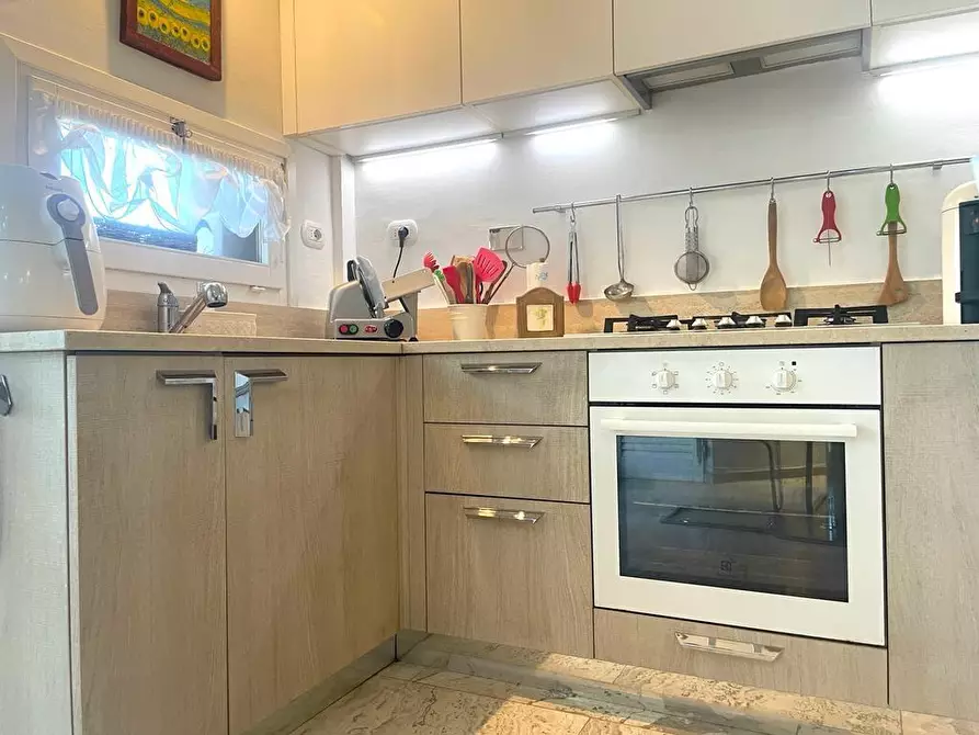 Immagine 26 di Appartamento in vendita  a Empoli