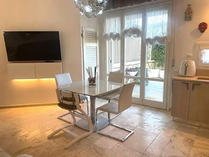 Immagine 3 di Appartamento in vendita  a Empoli