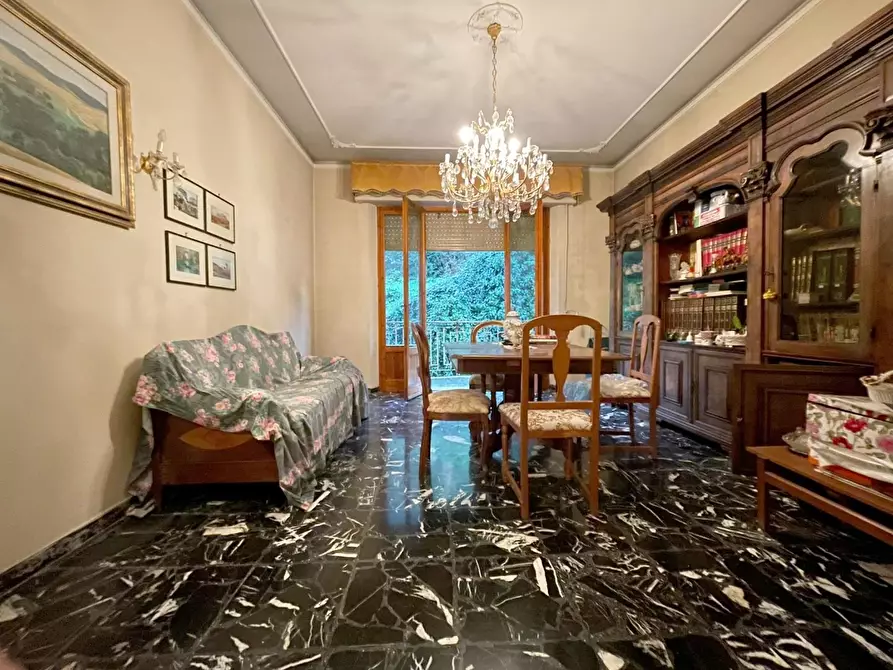 Immagine 7 di Appartamento in vendita  a Siena