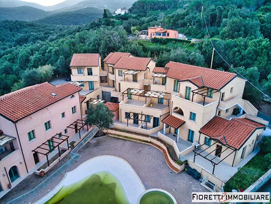 Immagine 3 di Appartamento in vendita  a Rio Marina