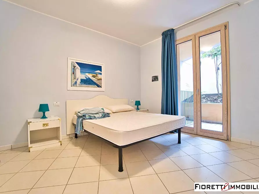 Immagine 18 di Appartamento in vendita  a Rio Marina