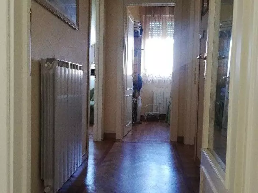 Immagine 5 di Appartamento in affitto  a Viareggio