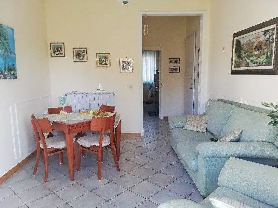 Immagine 2 di Appartamento in affitto  a Viareggio