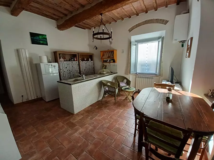 Immagine 7 di Appartamento in vendita  a Colle Di Val D'elsa