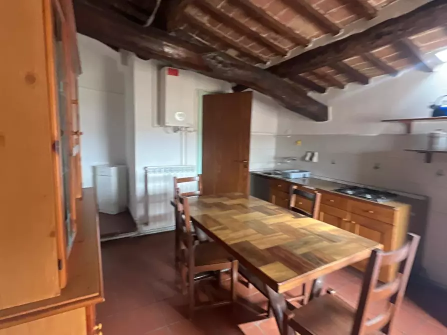 Immagine 4 di Appartamento in vendita  a San Gimignano