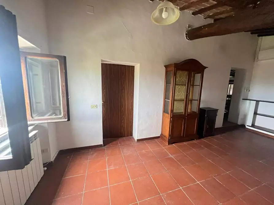 Immagine 1 di Appartamento in vendita  a San Gimignano