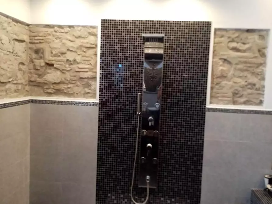 Immagine 18 di Casa indipendente in vendita  a Vecchiano