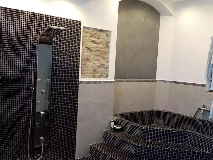 Immagine 8 di Casa indipendente in vendita  a Vecchiano