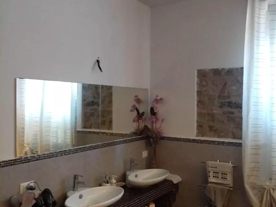 Immagine 29 di Casa indipendente in vendita  a Vecchiano