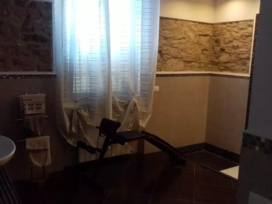 Immagine 21 di Casa indipendente in vendita  a Vecchiano