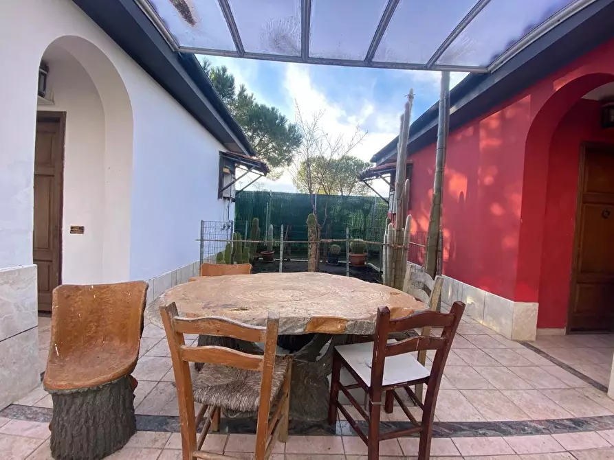 Immagine 8 di Albergo/B&B/Residence in vendita  a Piombino