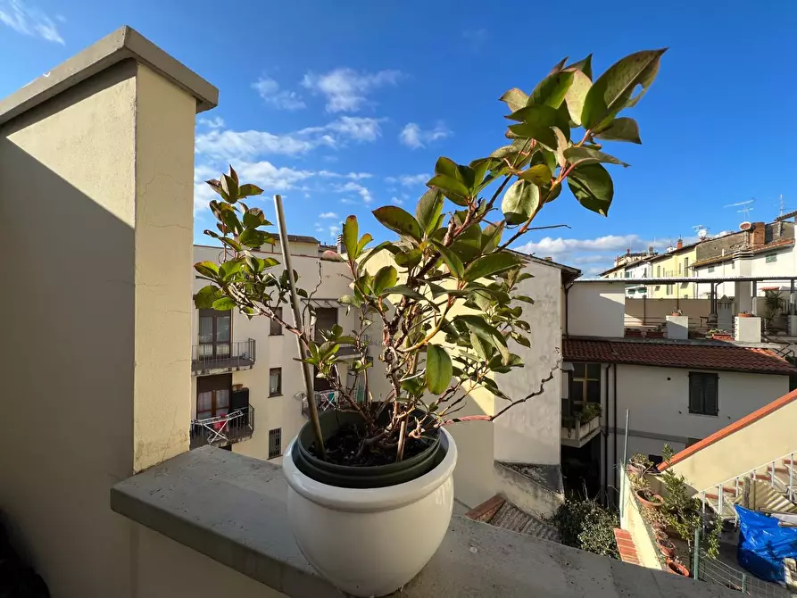 Immagine 13 di Appartamento in affitto  a Empoli