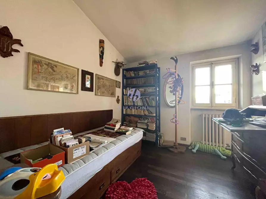 Immagine 31 di Villa in vendita  a Camaiore