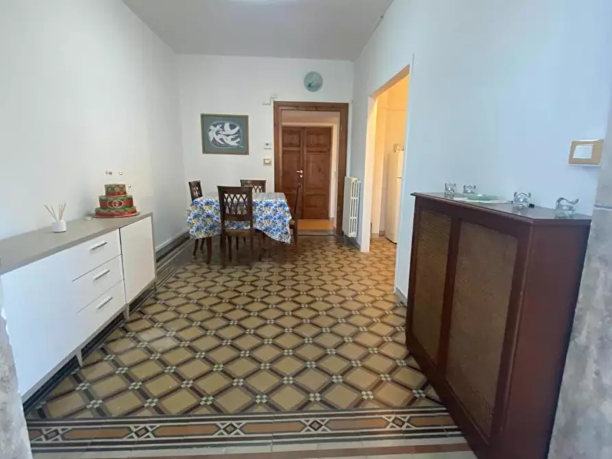 Immagine 17 di Appartamento in vendita  a Pisa