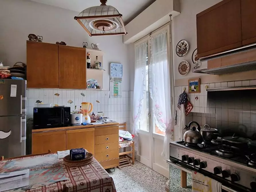 Immagine 9 di Appartamento in vendita  a Siena