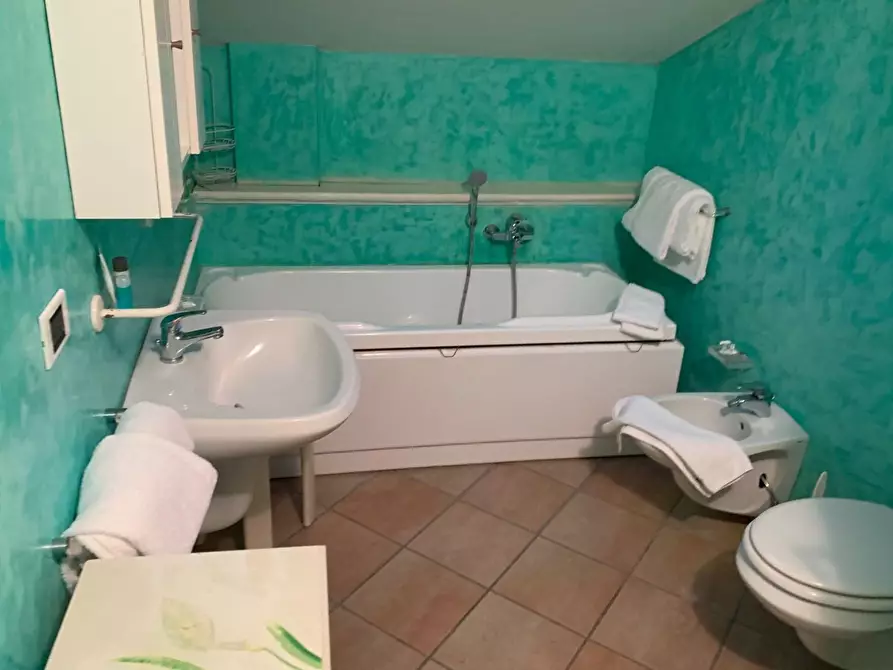 Immagine 18 di Appartamento in affitto  a Forte Dei Marmi