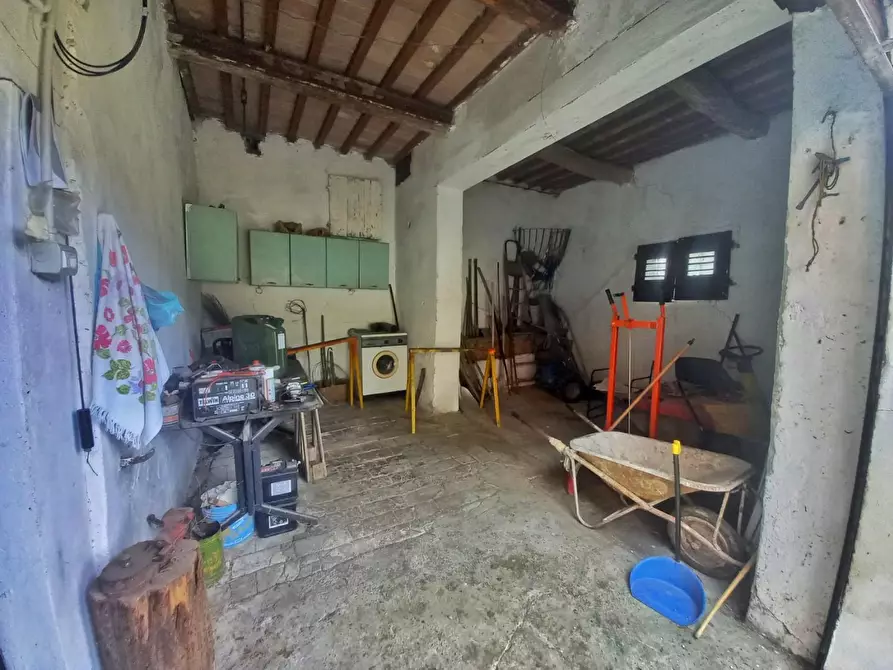 Immagine 33 di Villa in vendita  a Castelfiorentino