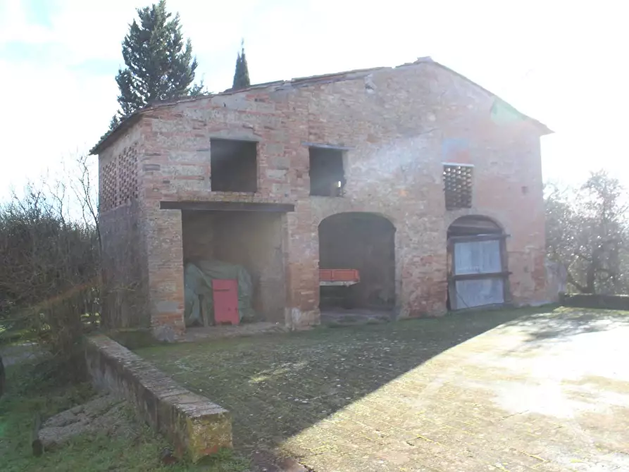 Immagine 47 di Villa in vendita  a Castelfiorentino