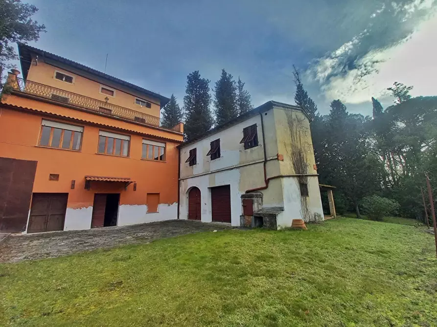 Immagine 41 di Villa in vendita  a Castelfiorentino
