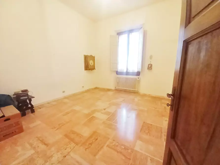 Immagine 23 di Villa in vendita  a Castelfiorentino