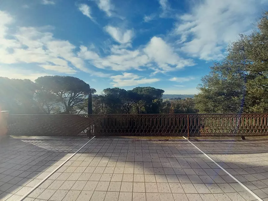 Immagine 35 di Villa in vendita  a Castelfiorentino