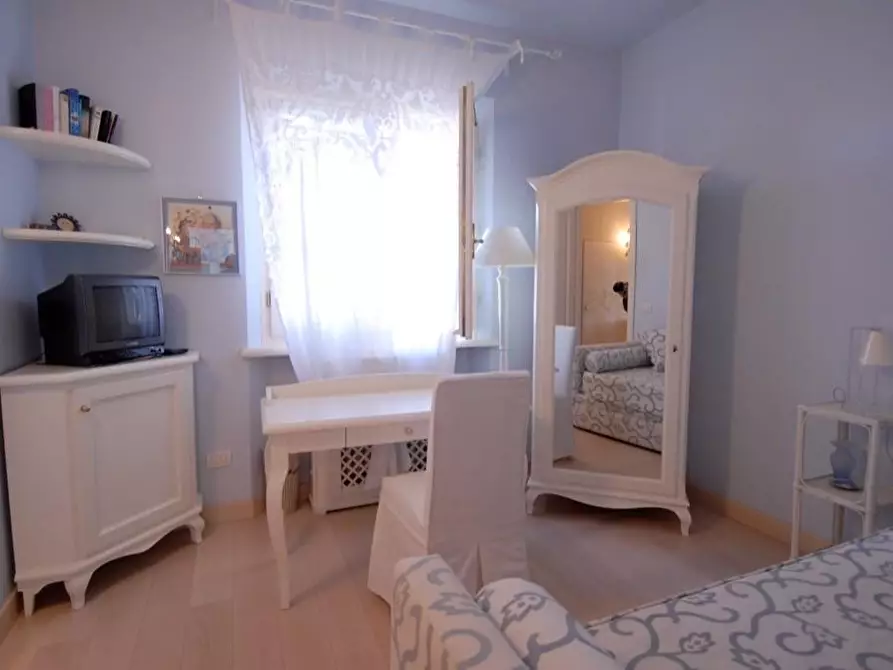 Immagine 13 di Villa in affitto  a Forte Dei Marmi