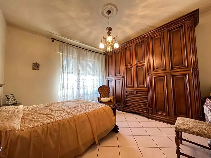 Immagine 24 di Appartamento in vendita  a Pontedera