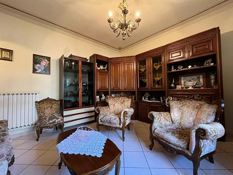 Immagine 17 di Appartamento in vendita  a Pontedera