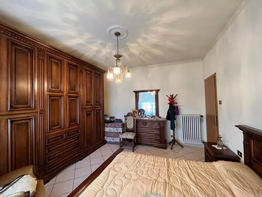 Immagine 25 di Appartamento in vendita  a Pontedera