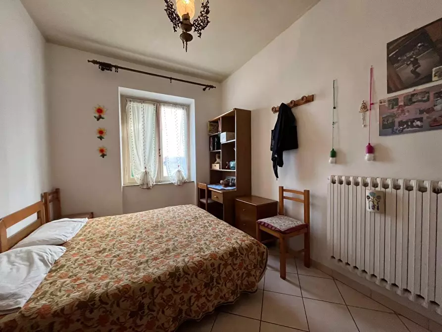 Immagine 20 di Appartamento in vendita  a Pontedera