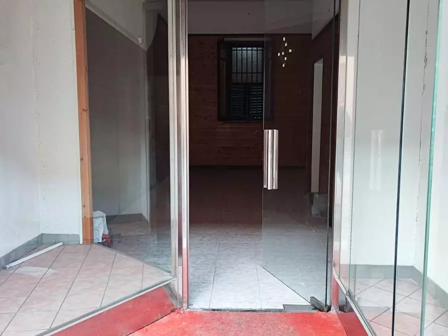 Immagine 4 di Locale commerciale in vendita  a Grosseto