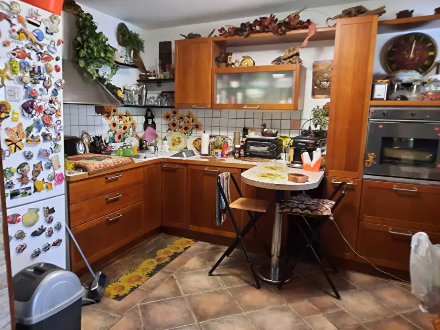 Immagine 13 di Casa semindipendente in vendita  a Ameglia