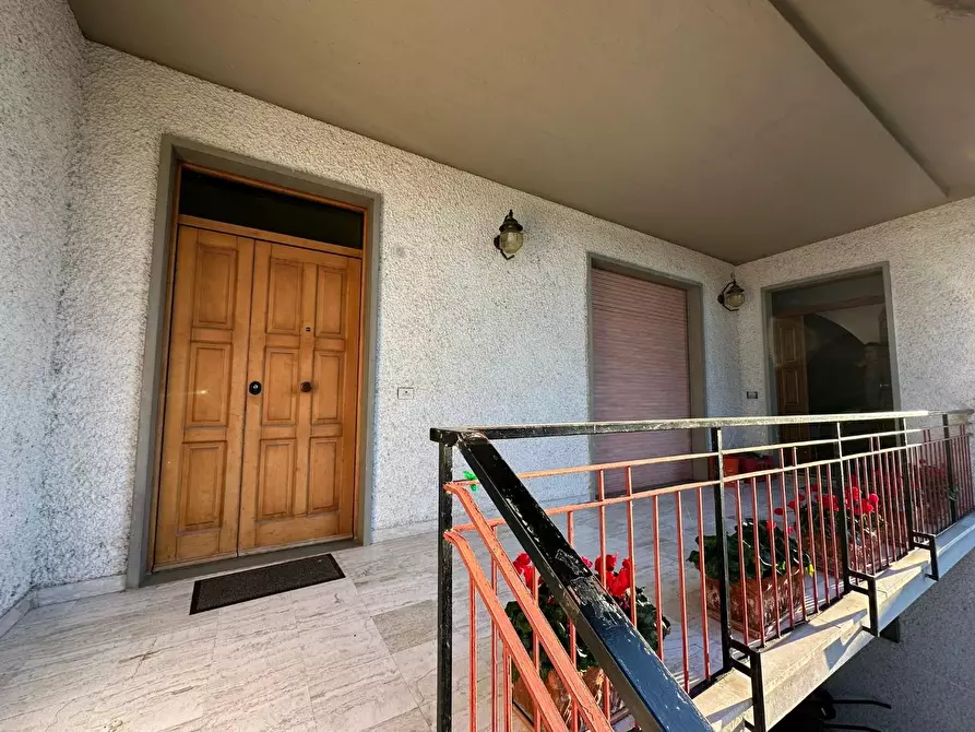 Immagine 9 di Casa colonica in vendita  a Grosseto