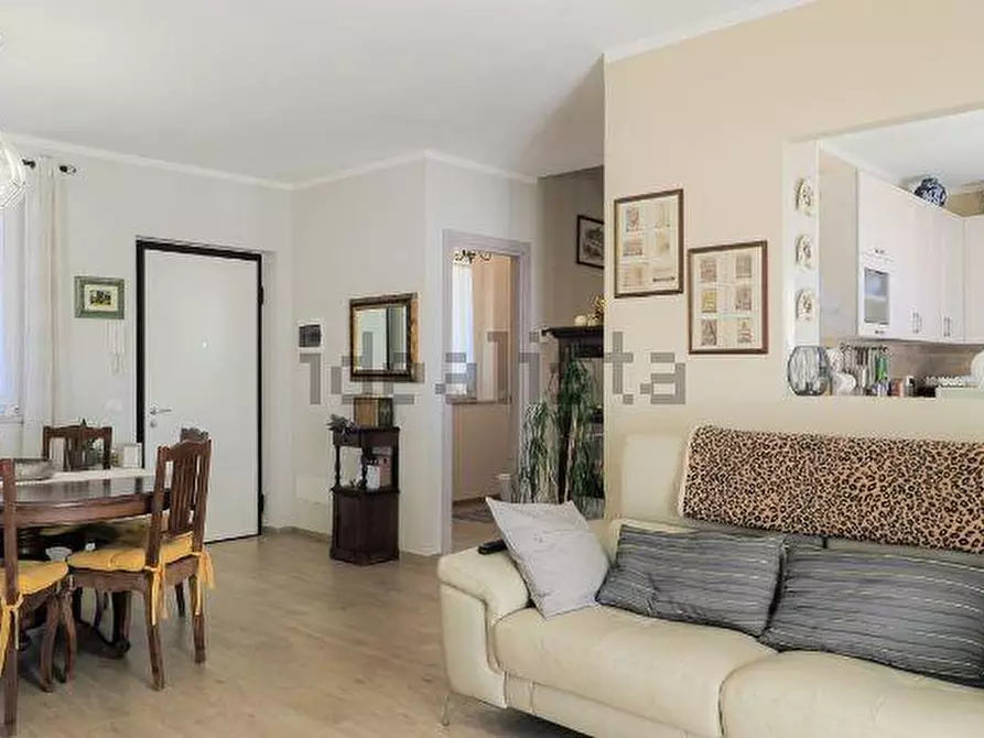 Immagine 4 di Villetta a schiera in vendita  a Massa