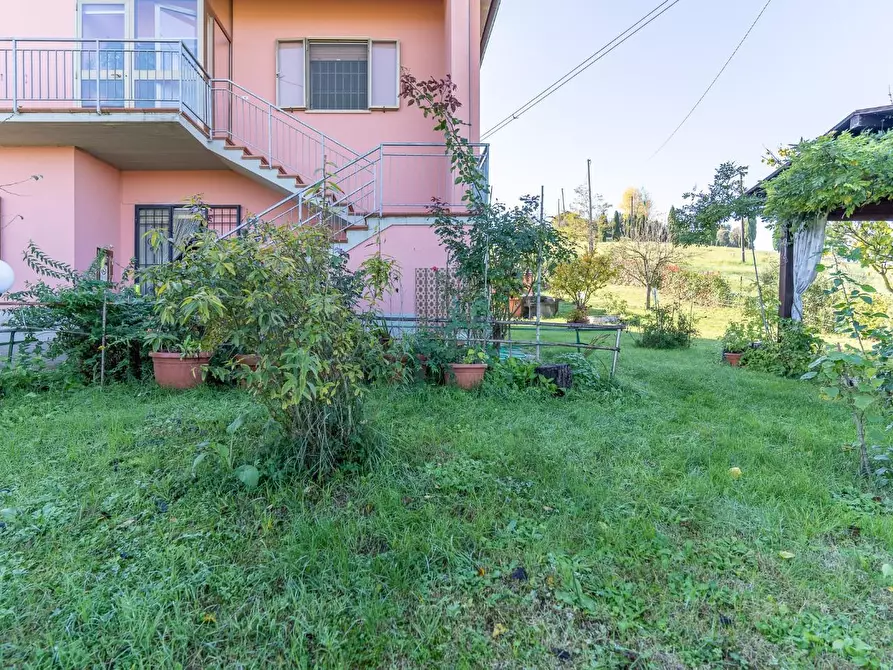 Immagine 10 di Villa in vendita  a Cerreto Guidi