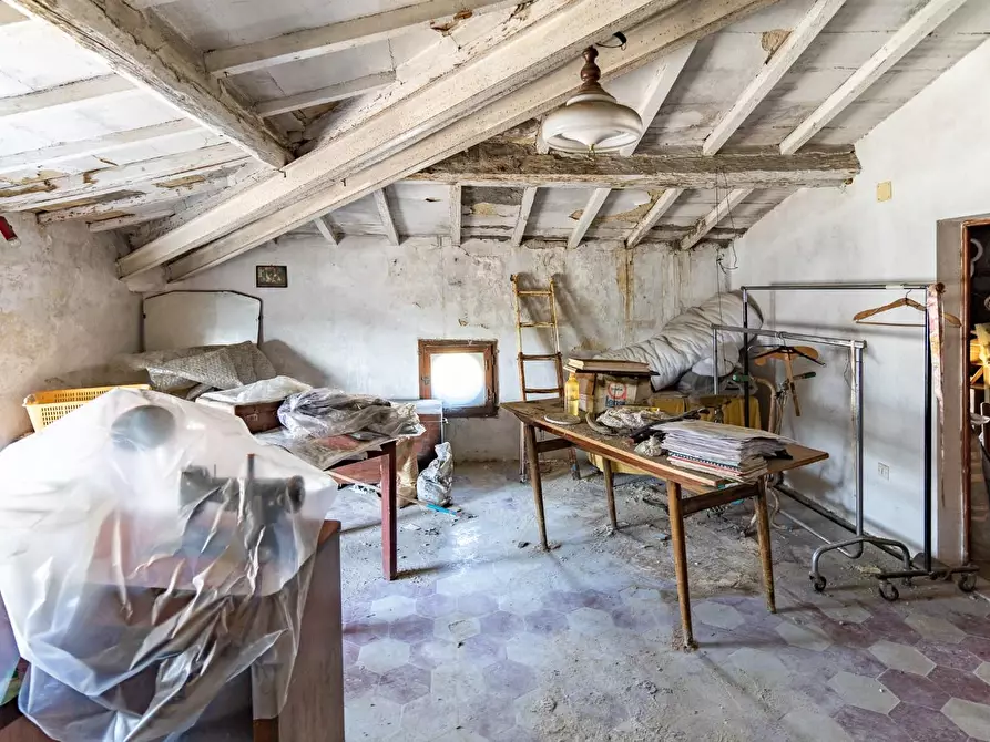 Immagine 25 di Villa in vendita  a Cerreto Guidi