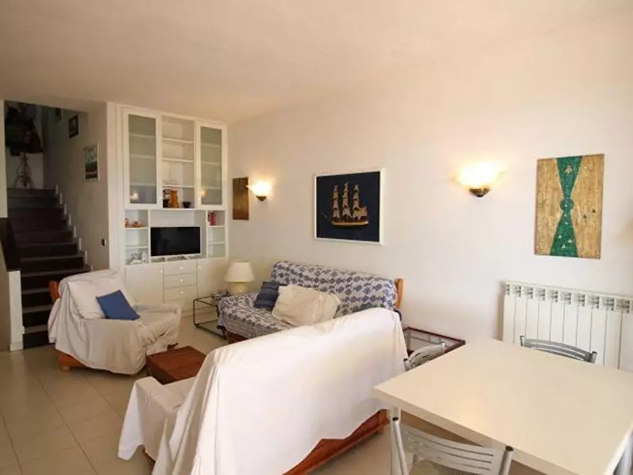 Immagine 24 di Villetta a schiera in vendita  a Castiglione Della Pescaia