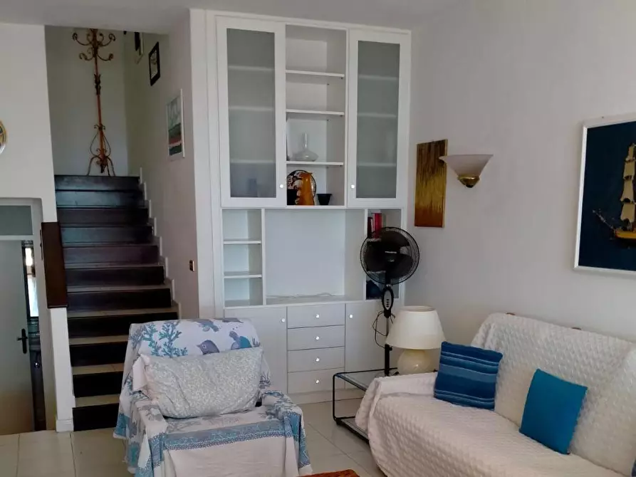 Immagine 11 di Villetta a schiera in vendita  a Castiglione Della Pescaia