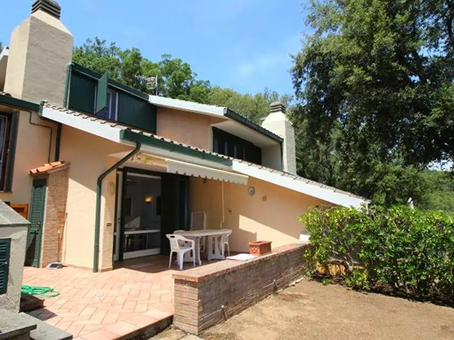 Immagine 8 di Villetta a schiera in vendita  a Castiglione Della Pescaia